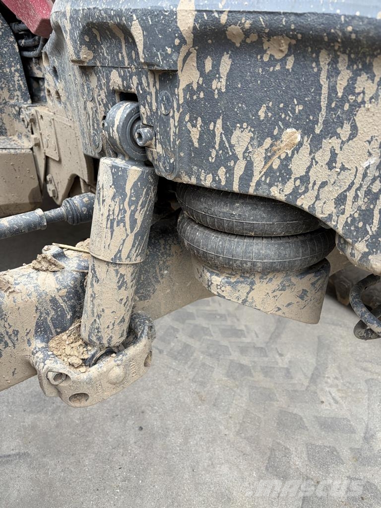 Valtra T215 DIRECT Trattori