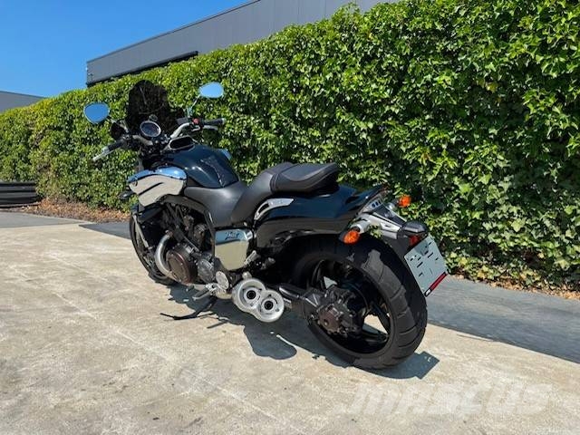 Harley-Davidson sportster 883R Minigraafmachines < 7t