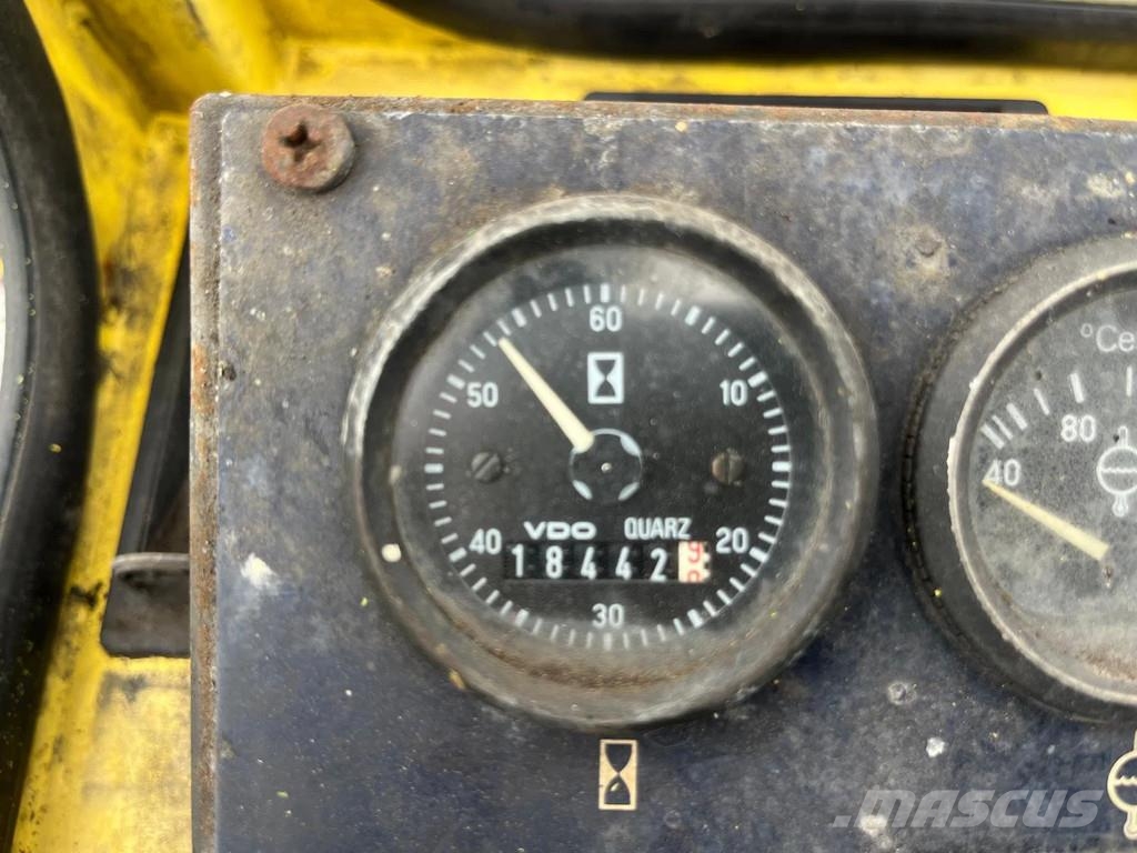 Svetruck 10 60 32 شاحنات الديزل