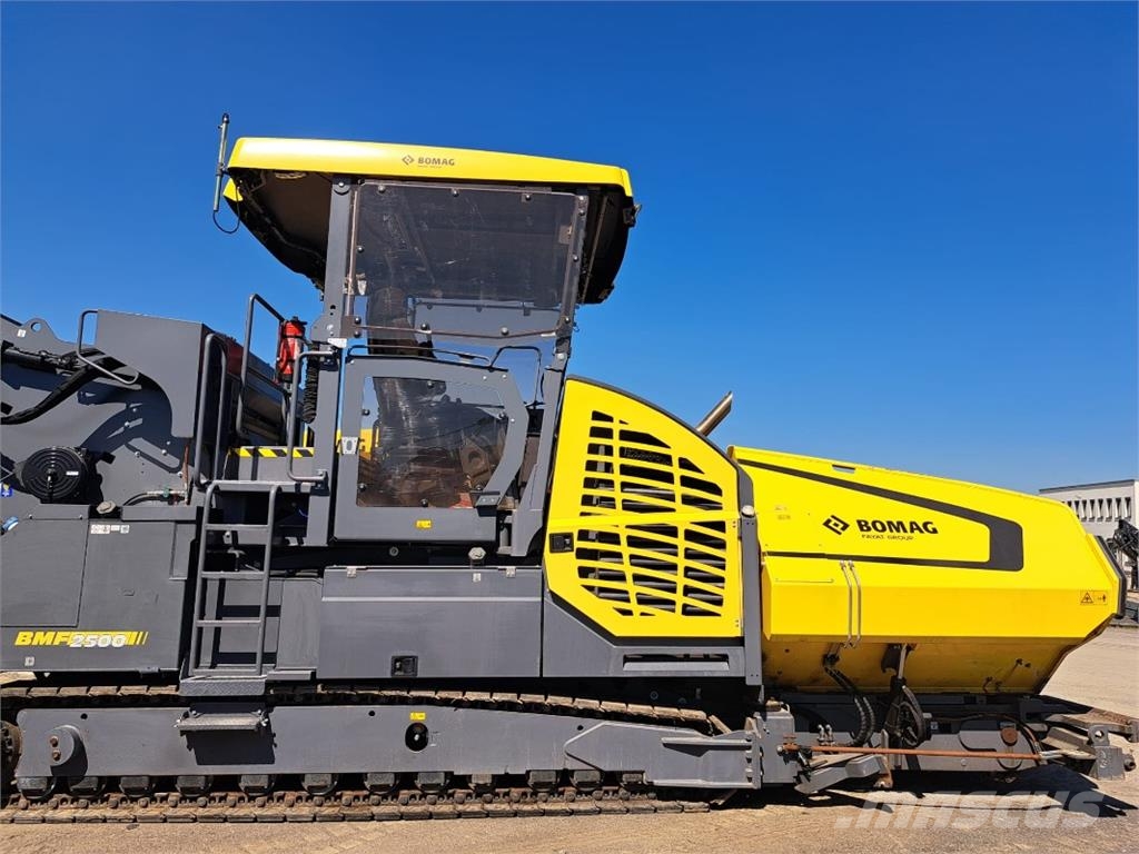 Bomag DE BMF 2500 S Stage V/Tier 4f Asfaltsläggningsmaskiner