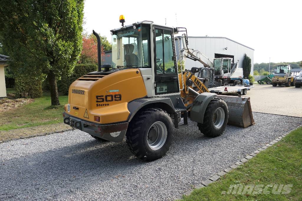 Liebherr L 509 stereo Wielladers
