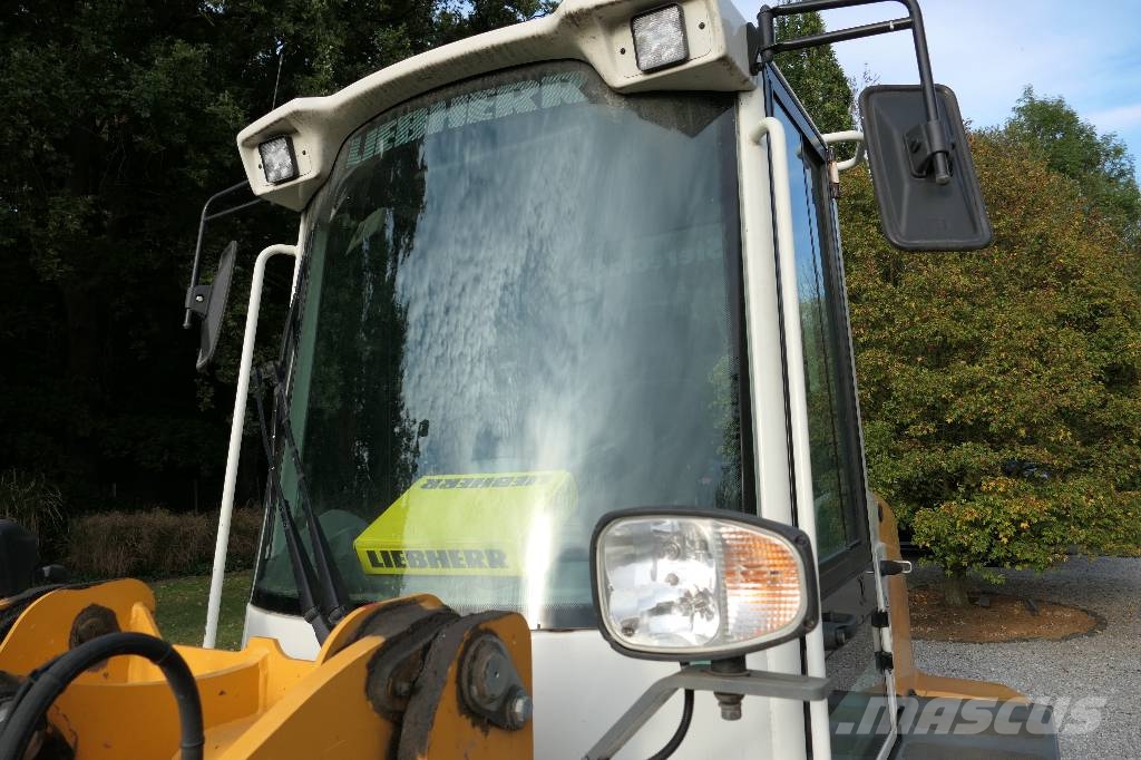 Liebherr L 509 stereo Wielladers