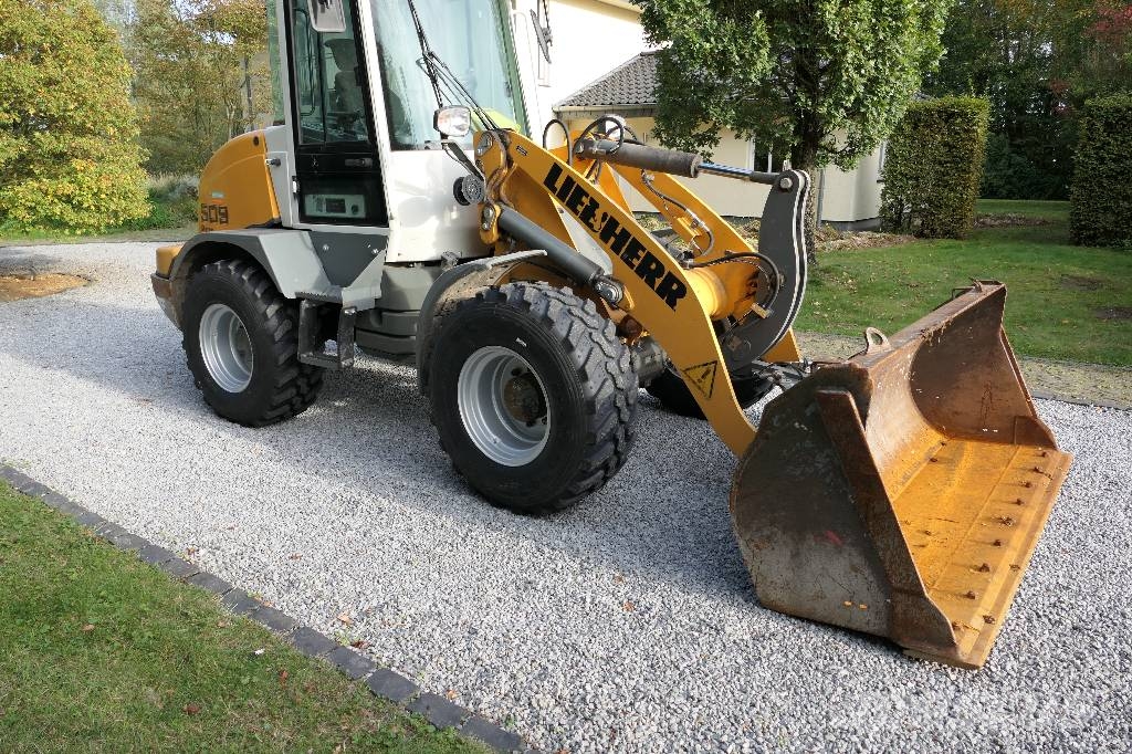 Liebherr L 509 stereo Wielladers