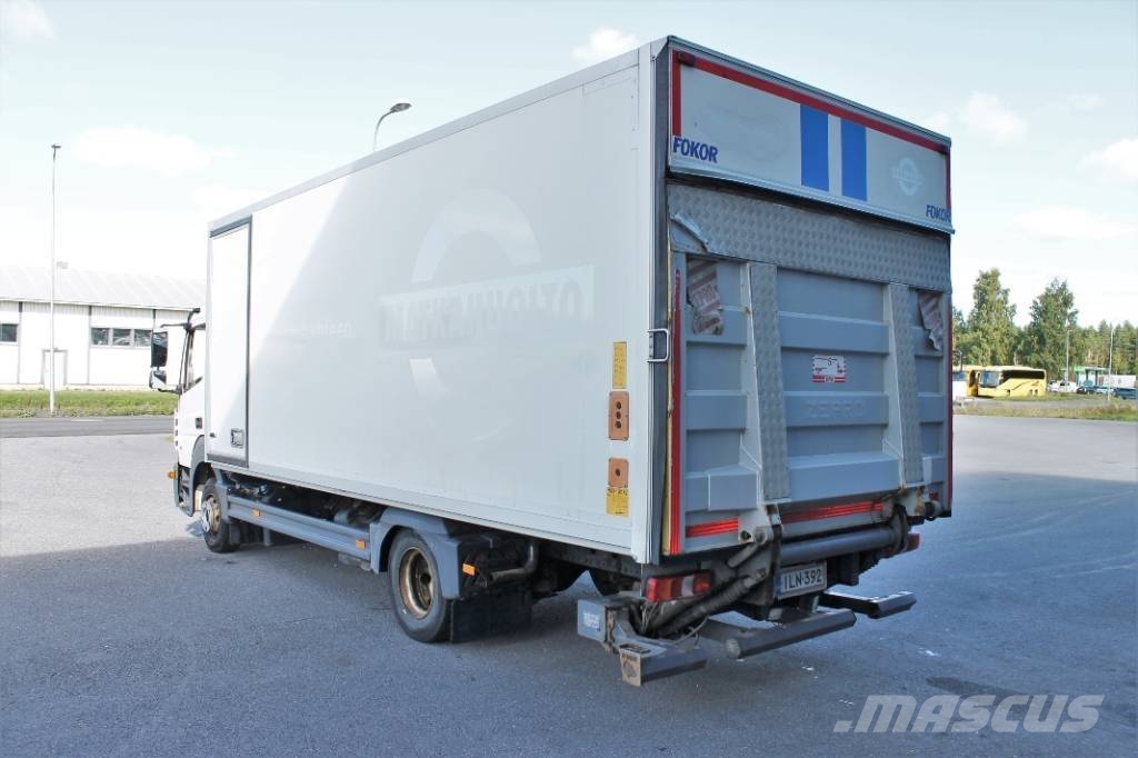 Mercedes-Benz Atego 918 Umpikorikuorma-autot