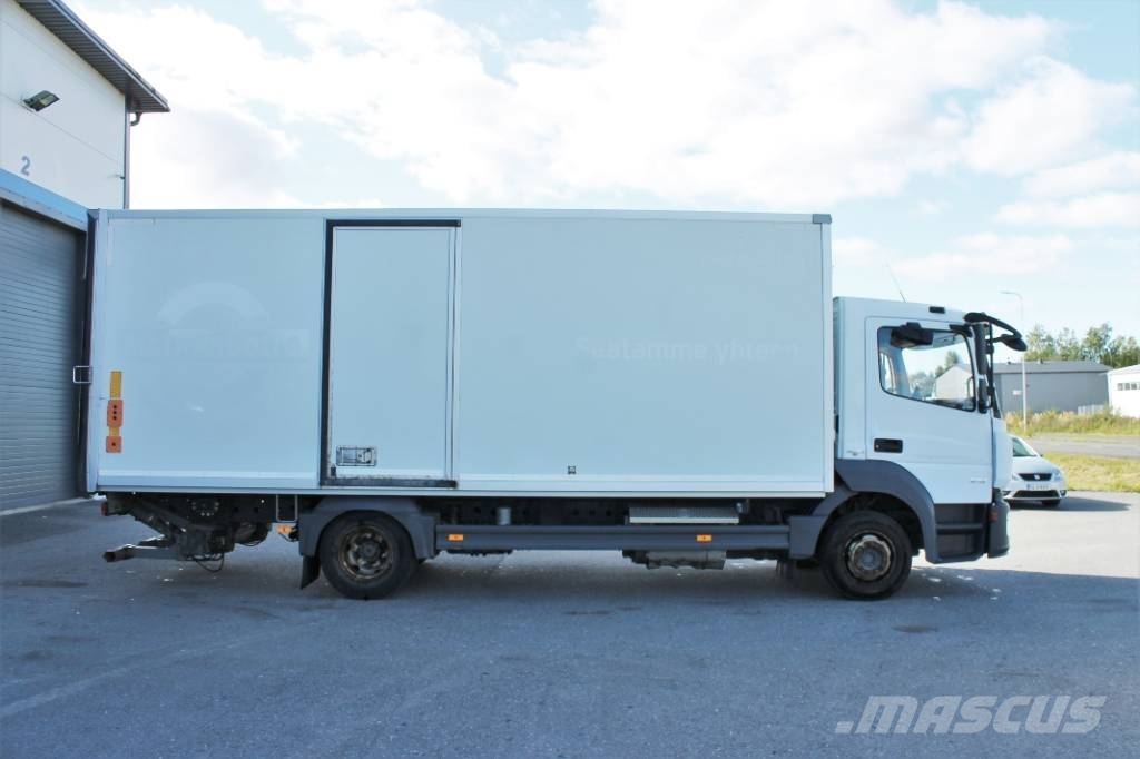 Mercedes-Benz Atego 918 Umpikorikuorma-autot