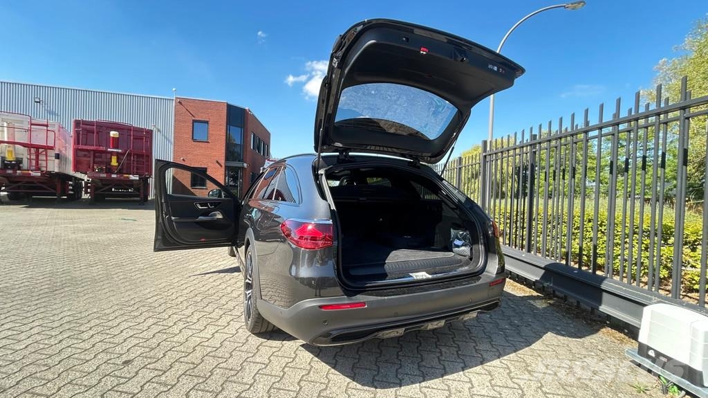Mercedes-Benz E-Klasse E 300 de All-Terrain | 2025 | Plug-in Hyb Auto's