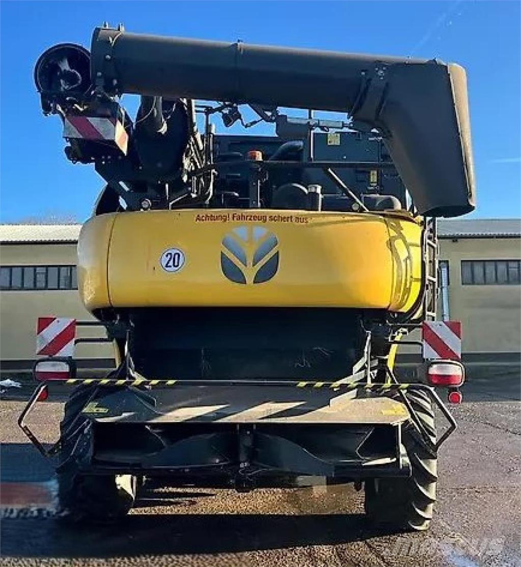 New Holland CR 9.90 حصادات