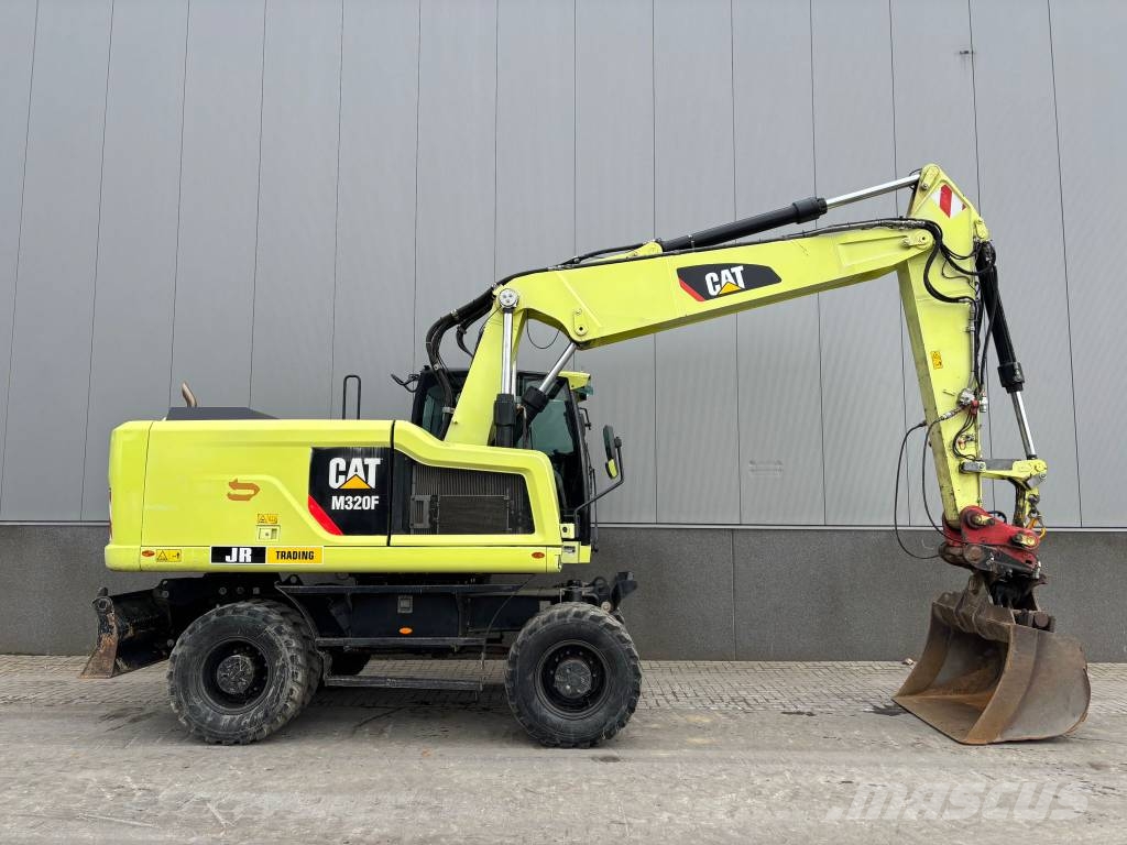 CAT M 320 F Mobilbagger