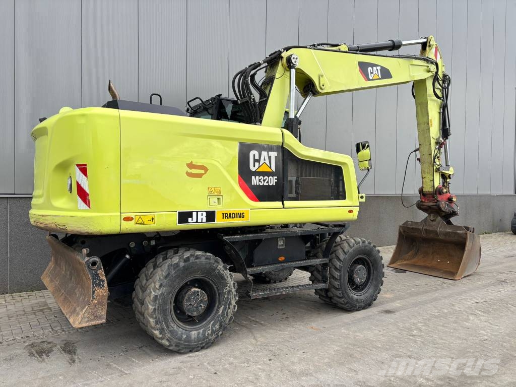 CAT M 320 F Mobilbagger