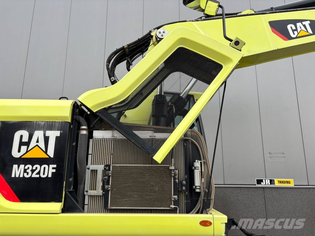 CAT M 320 F Mobilbagger
