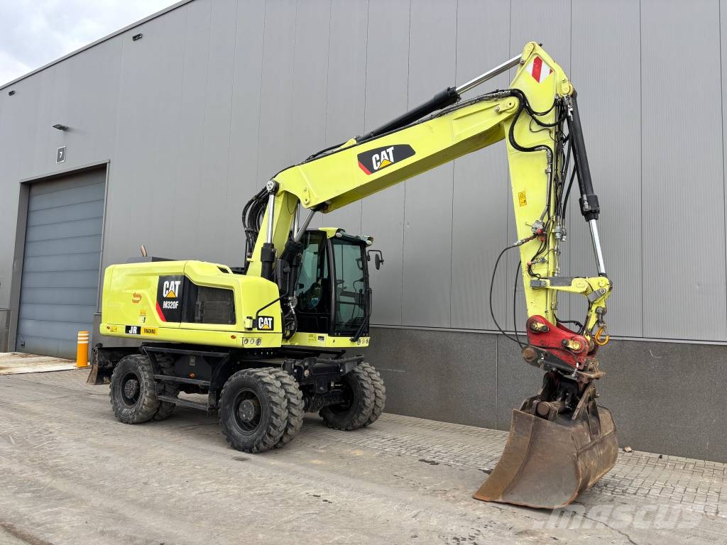 CAT M 320 F Mobilbagger