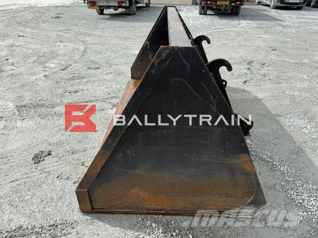 JCB 8FT 6INCH Telehandler Bulk Bucket Кофи