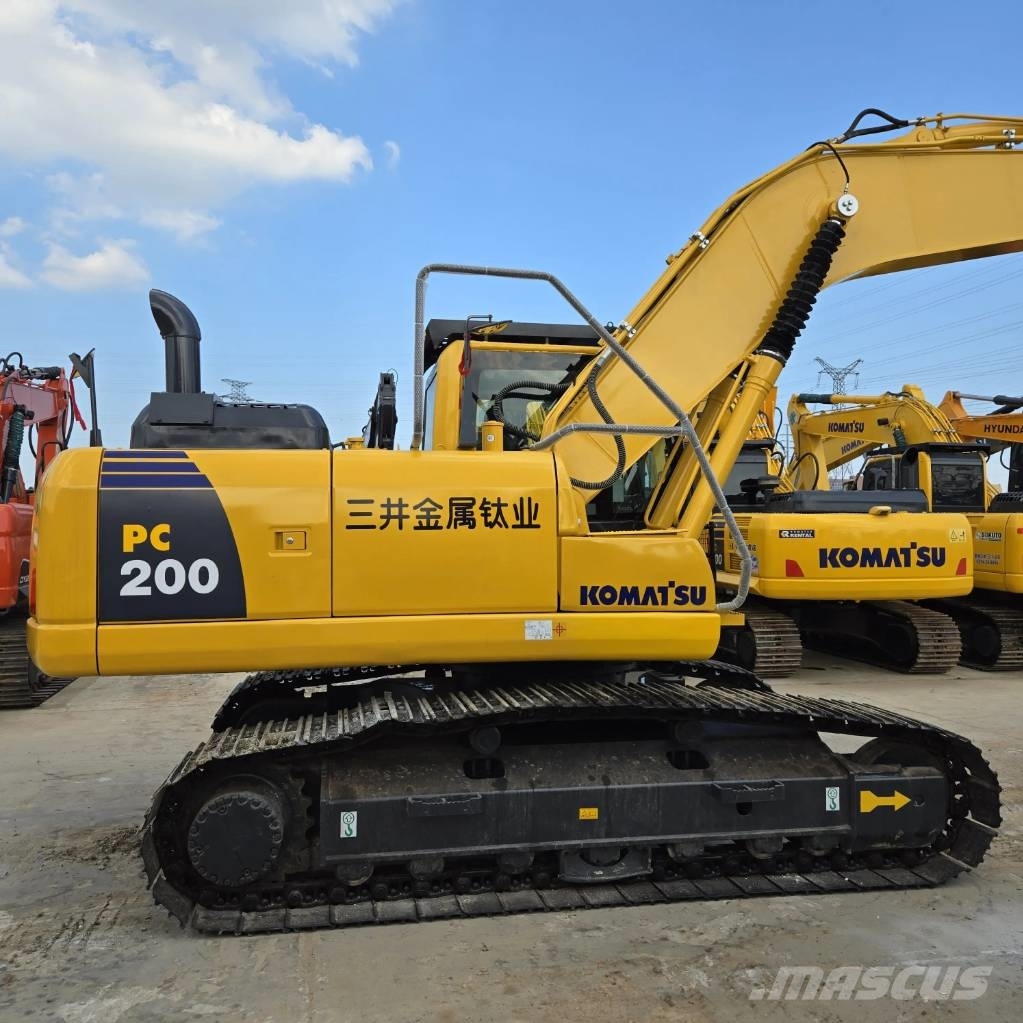 Komatsu PC 200-8 Εκσκαφείς με ερπύστριες