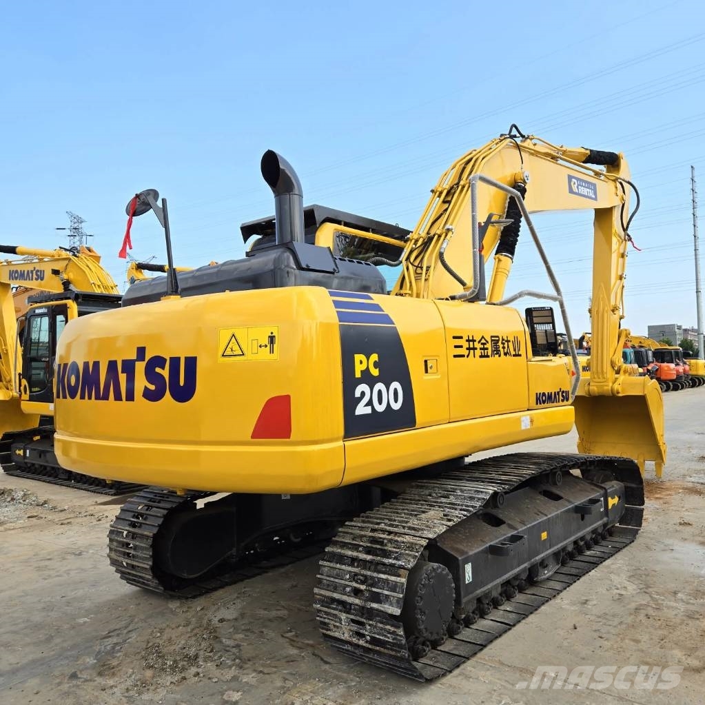 Komatsu PC 200-8 Εκσκαφείς με ερπύστριες