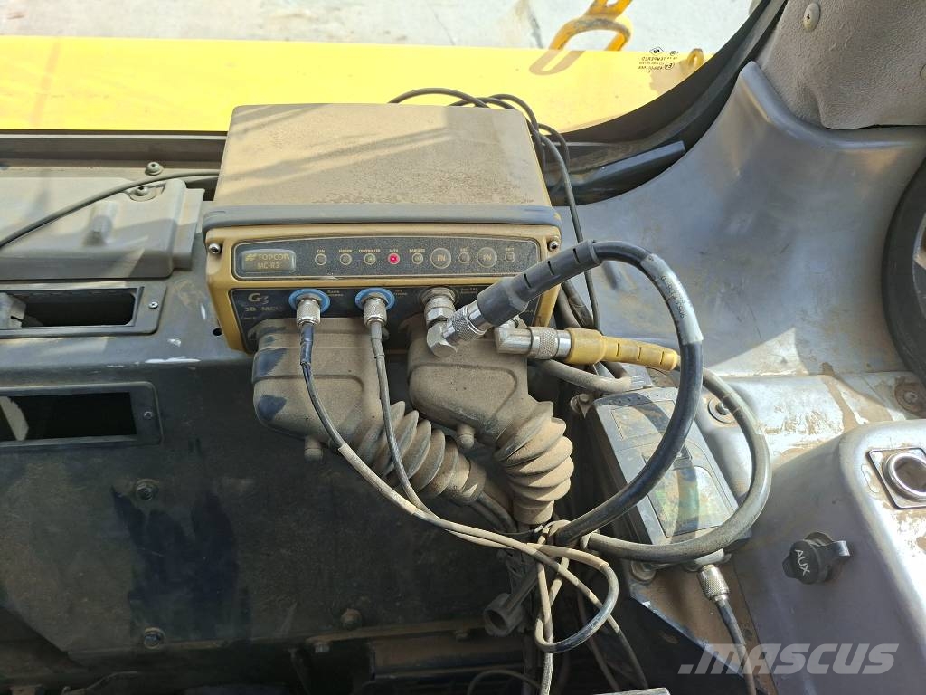 Komatsu D65PX-18 (with Topcon 3D GPS) Bulldozer