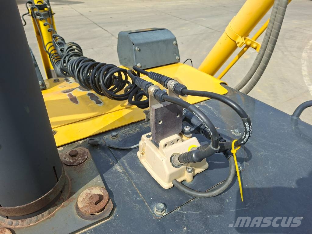 Komatsu D65PX-18 (with Topcon 3D GPS) Bulldozer