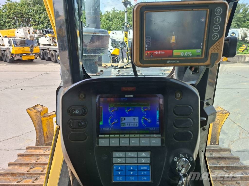 Komatsu D65PX-18 (with Topcon 3D GPS) Bulldozer