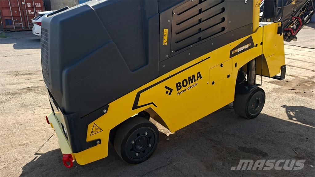 Bomag BM 600/15-2 Otros