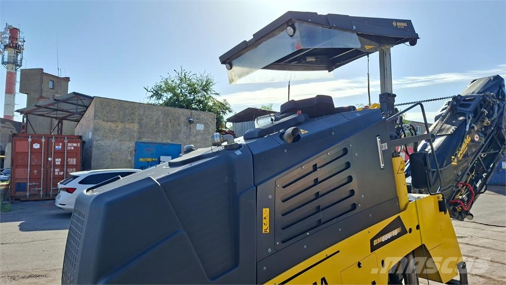 Bomag BM 600/15-2 Otros