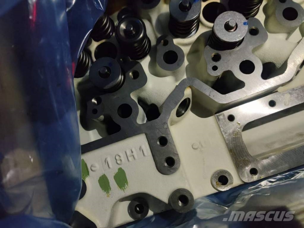 Cummins QSL Cylinder Head 5404060 5348479 5259423 4987975  Motorer