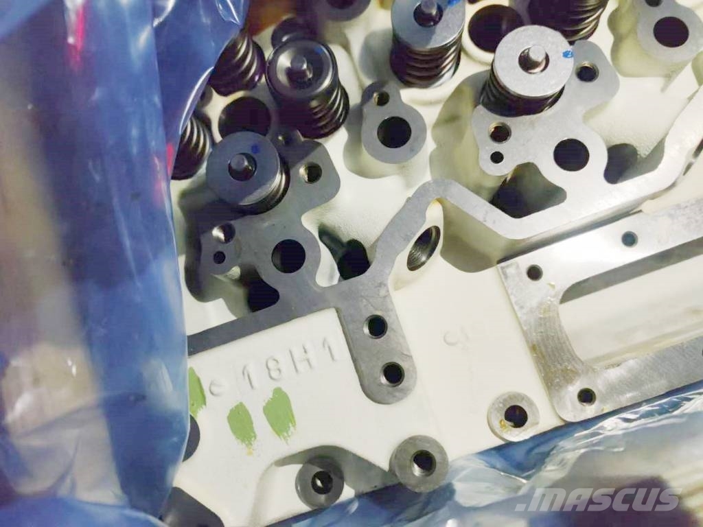 Cummins QSL Cylinder Head 5404060 5348479 5259423 4987975  Motorer