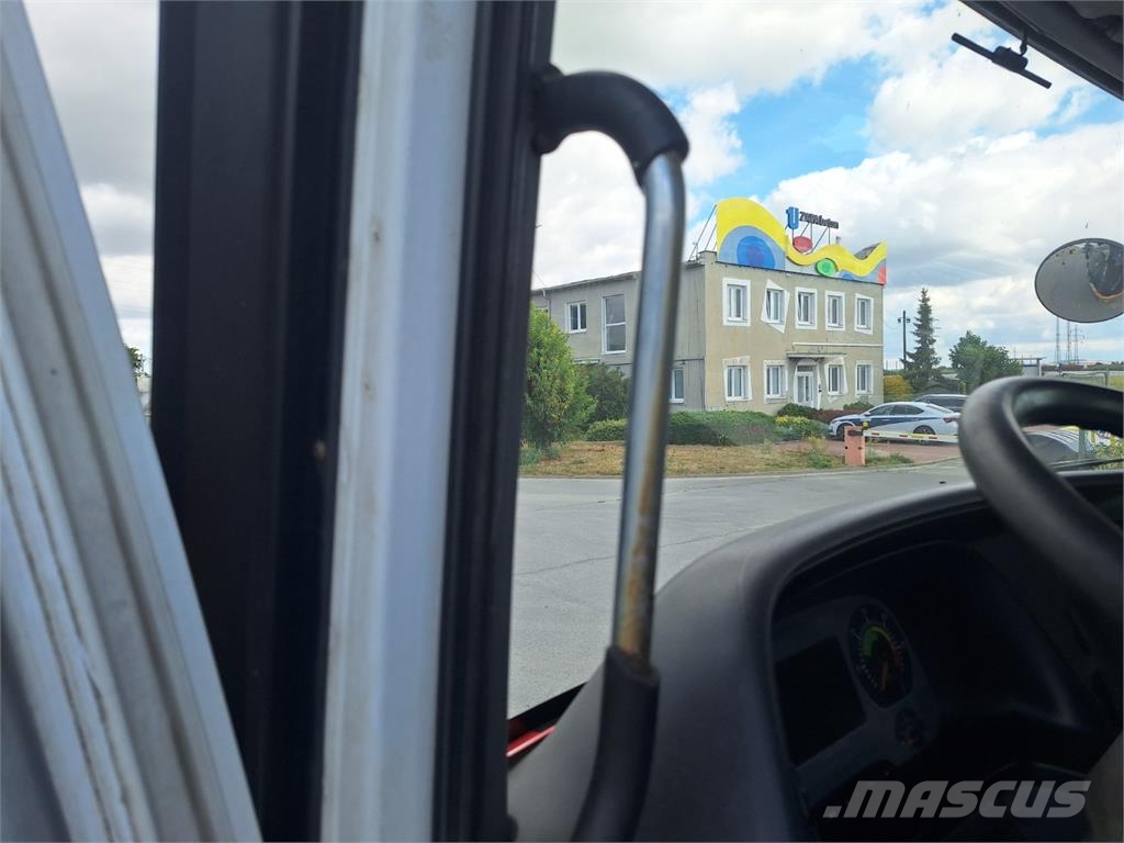 Mercedes-Benz ACTROS 3341 8X4 + PUTZMEISTER M 46 Kamioni-šasije