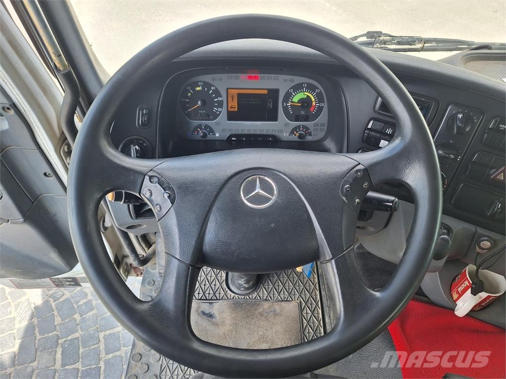 Mercedes-Benz ACTROS 3341 8X4 + PUTZMEISTER M 46 Kamioni-šasije
