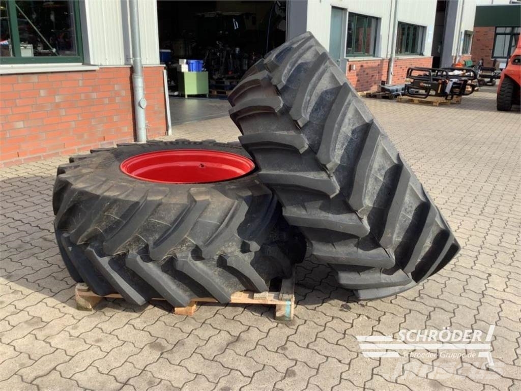 Trelleborg VF 600/70 R30 + VF 650/75 R42 Zdvojené kolesá