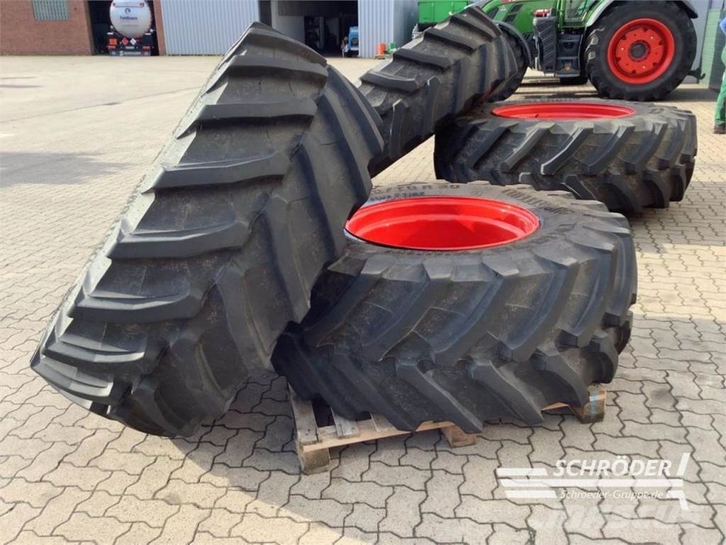 Trelleborg VF 600/70 R30 + VF 650/75 R42 Zdvojené kolesá