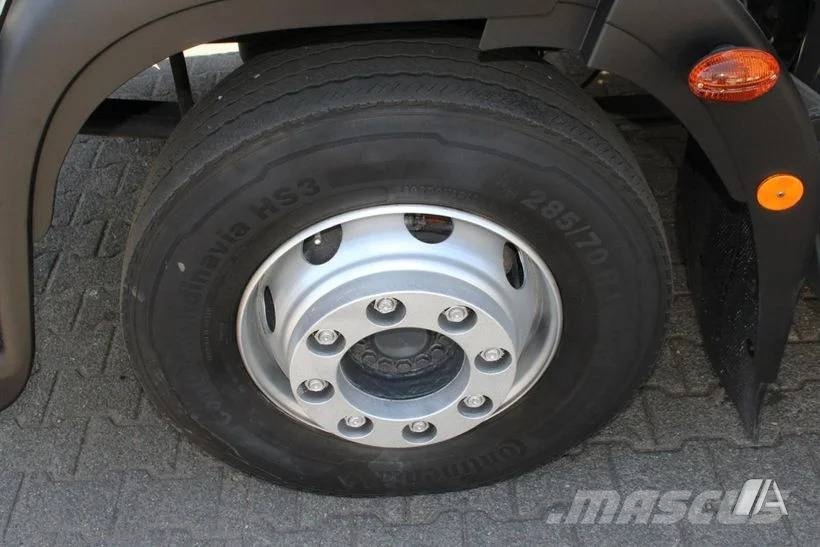 Iveco Eurocargo 140 - CS 850 --059 شاحنات بدرجة حرارة قابلة للضبط