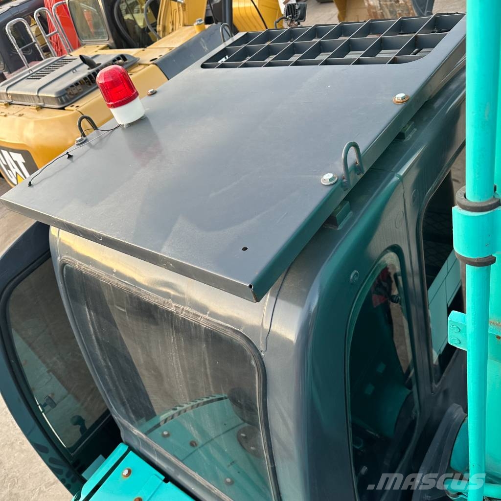 Kobelco SK 200 Crawler excavators