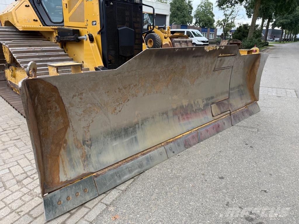 CAT D5 Bulldozer