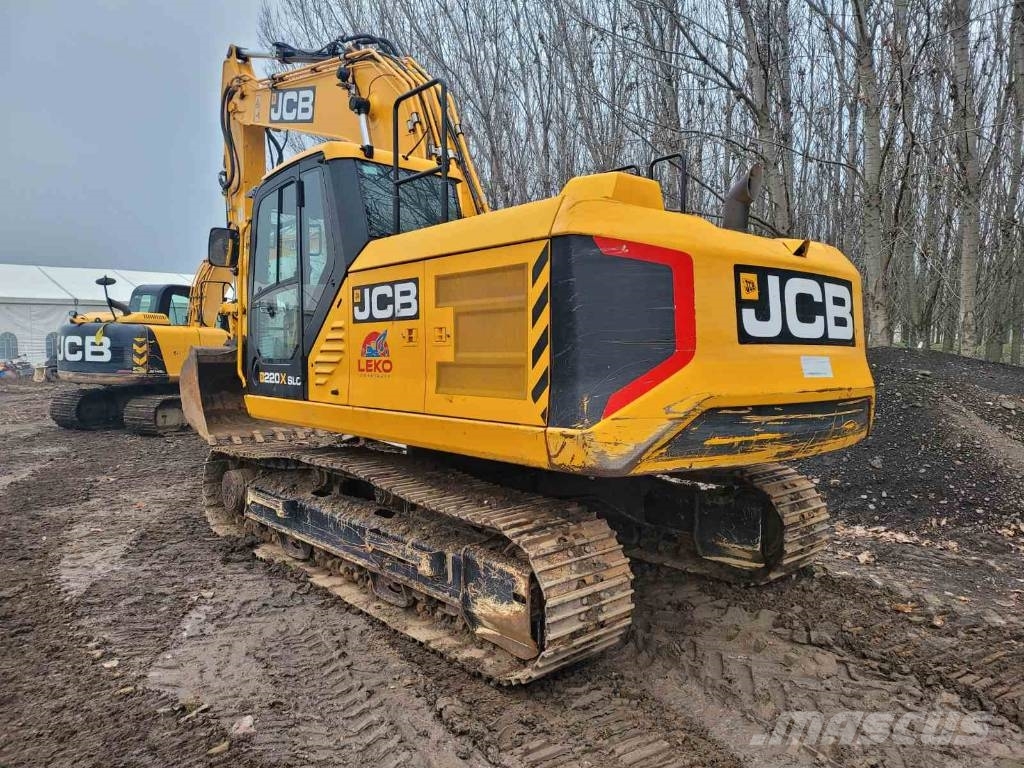 JCB JS220 X Paletli ekskavatörler