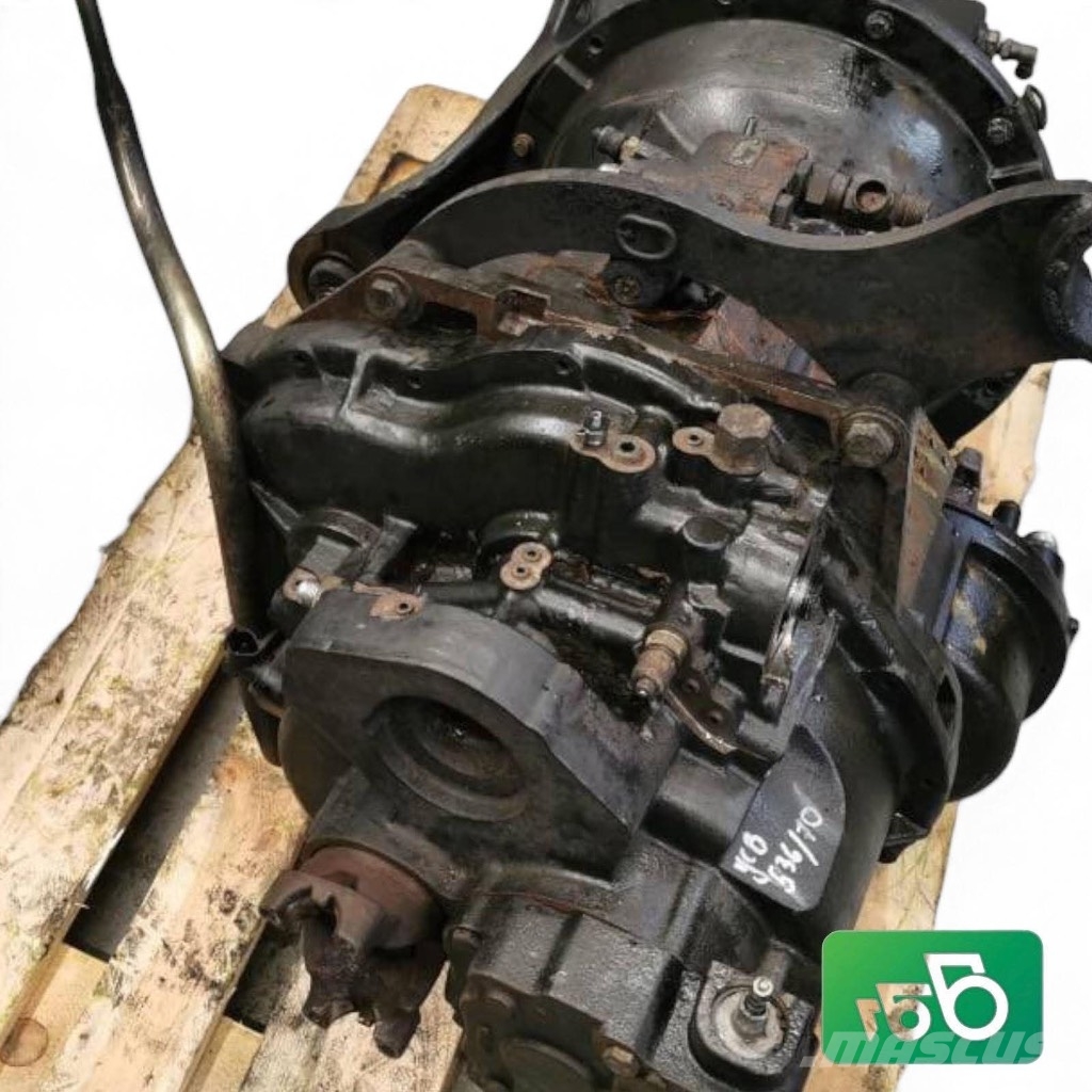 JLG JLG 1740 Transmission {Spicer 862-76} Getriebe