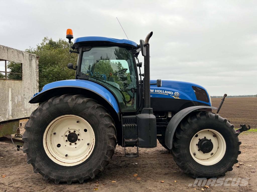 New Holland T 7.185 Traktoren