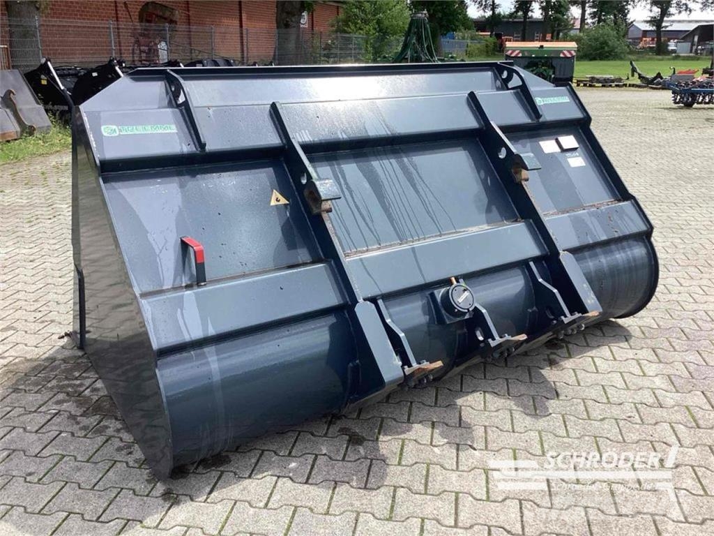 Merlo SCHÜTTGUTSCHAUFEL 2,50 M / AUFNAHME ZM 3 Forks