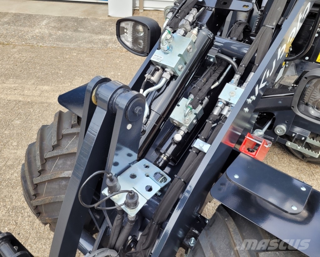 Kubota RT210-2E 轮式装载机