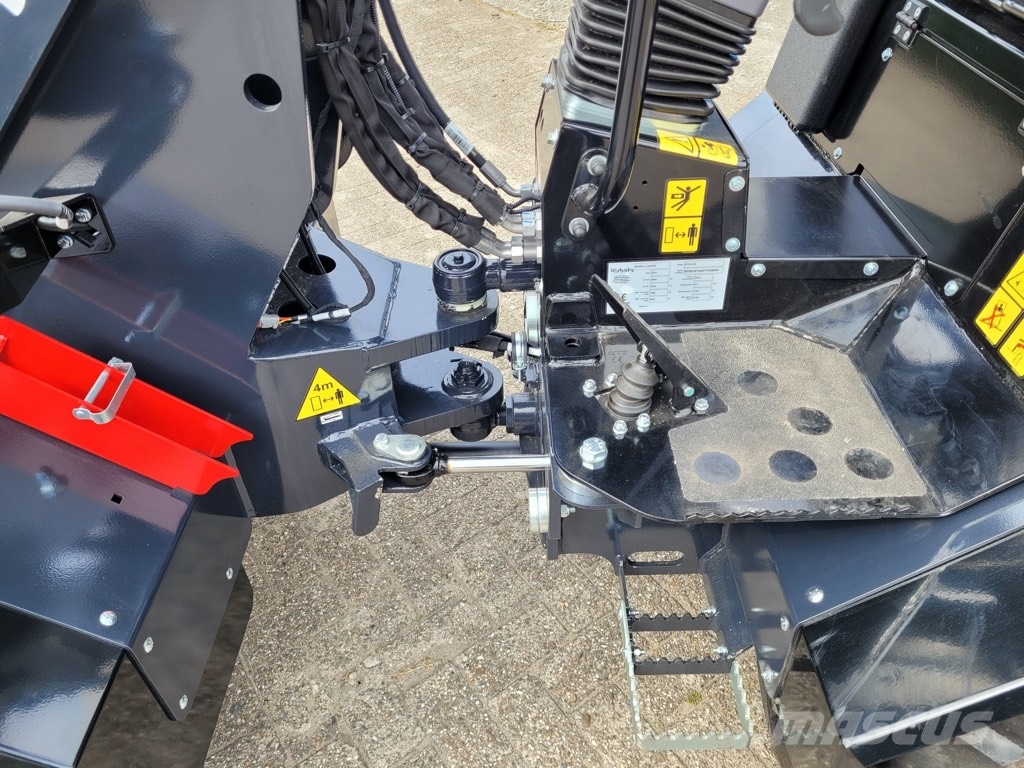 Kubota RT210-2E 轮式装载机