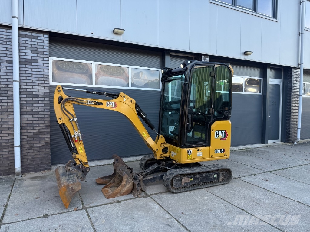 CAT 301.6 Mini bagri <7t