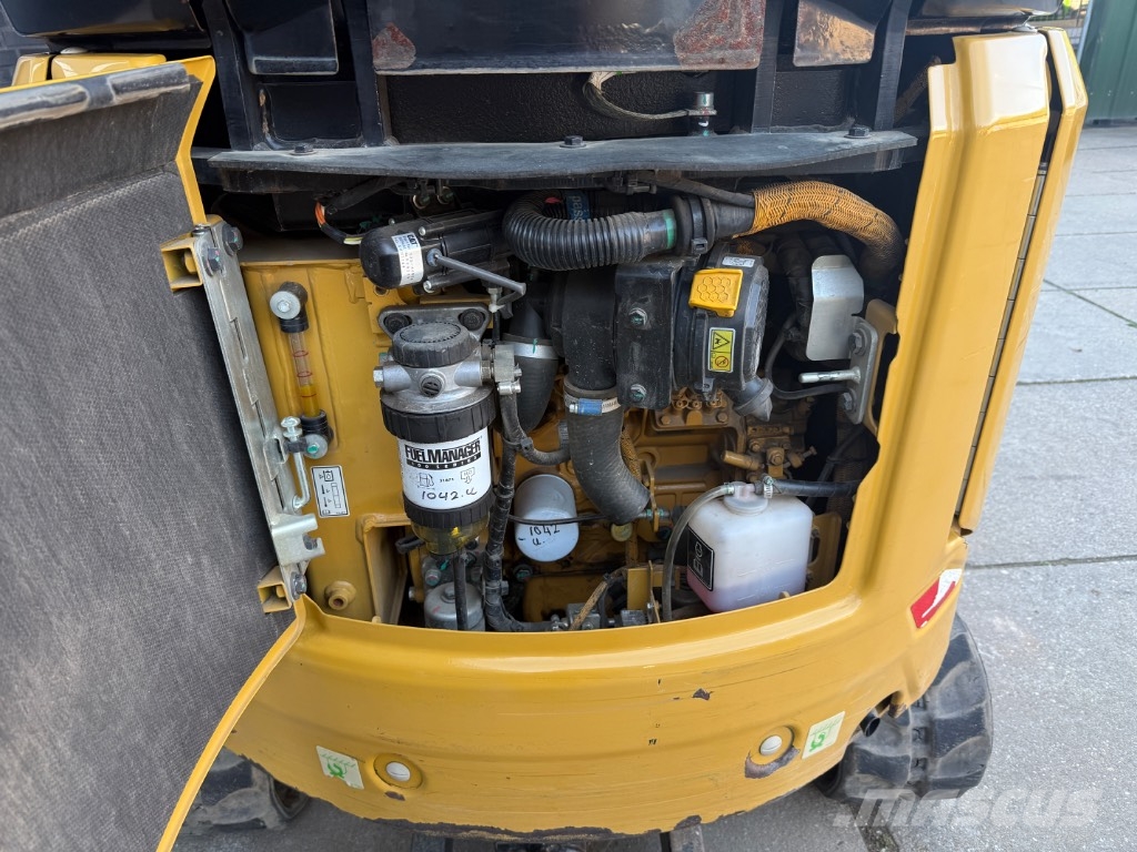 CAT 301.6 Mini bagri <7t