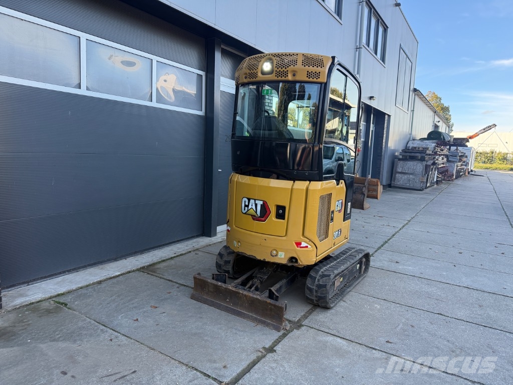 CAT 301.6 Mini bagri <7t