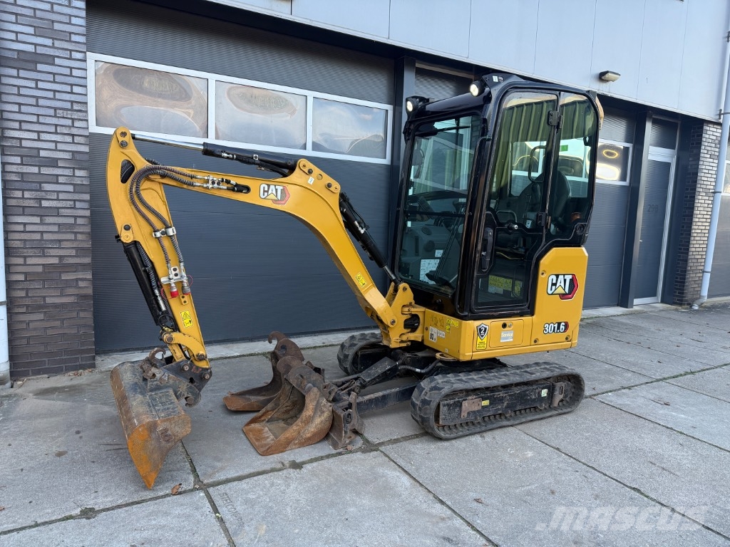 CAT 301.6 Mini bagri <7t