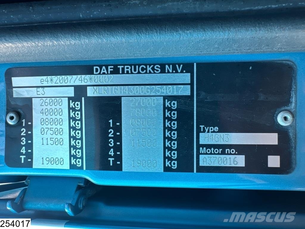 DAF XF 530 6x2, EURO 6, ACC, Retarder, Standairco 曳引機組件
