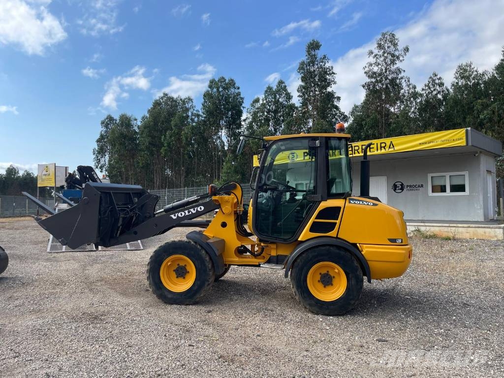 Volvo L 25 F Incarcator pe pneuri
