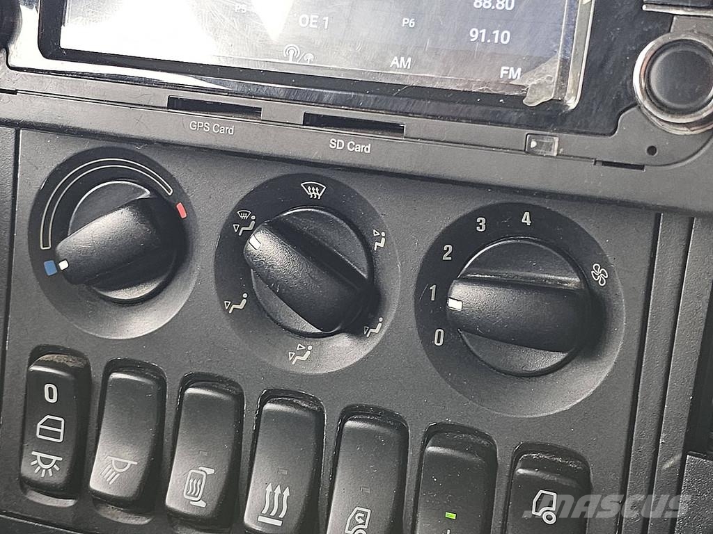 Scania R620 6x4 Шасі з кабіною