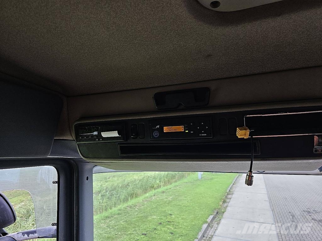 Scania R620 6x4 Шасі з кабіною