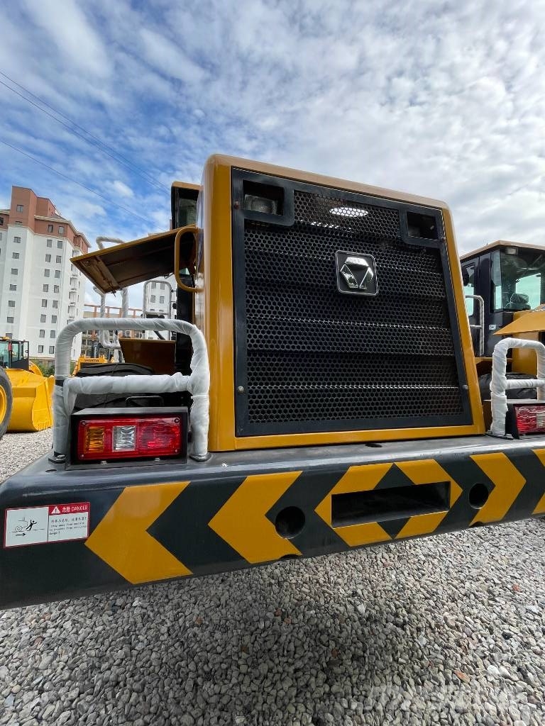 XCMG ZL 50 GN لوادر بعجل