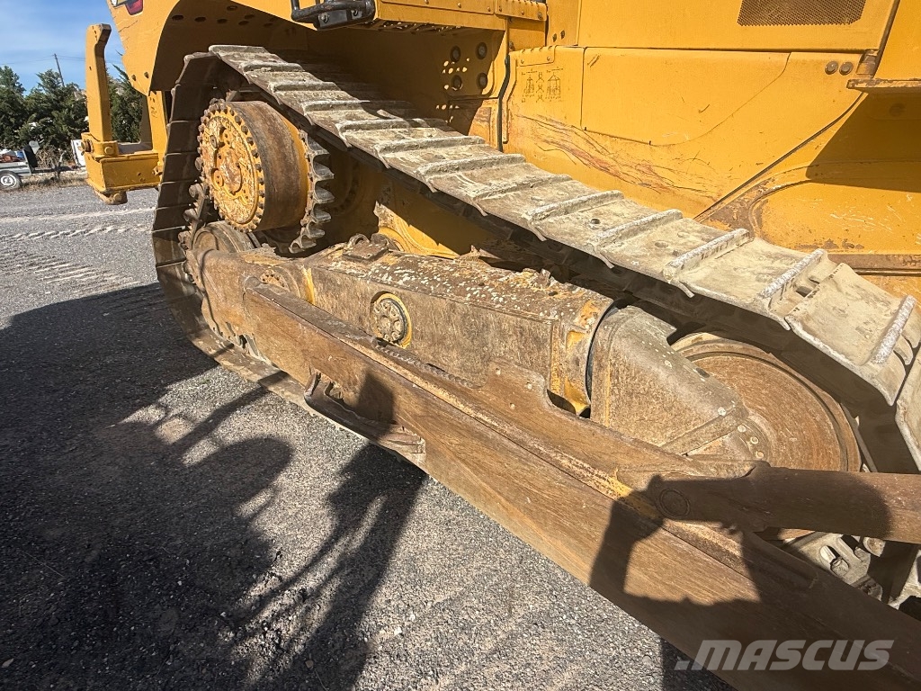 CAT D 7 Crawler dozers