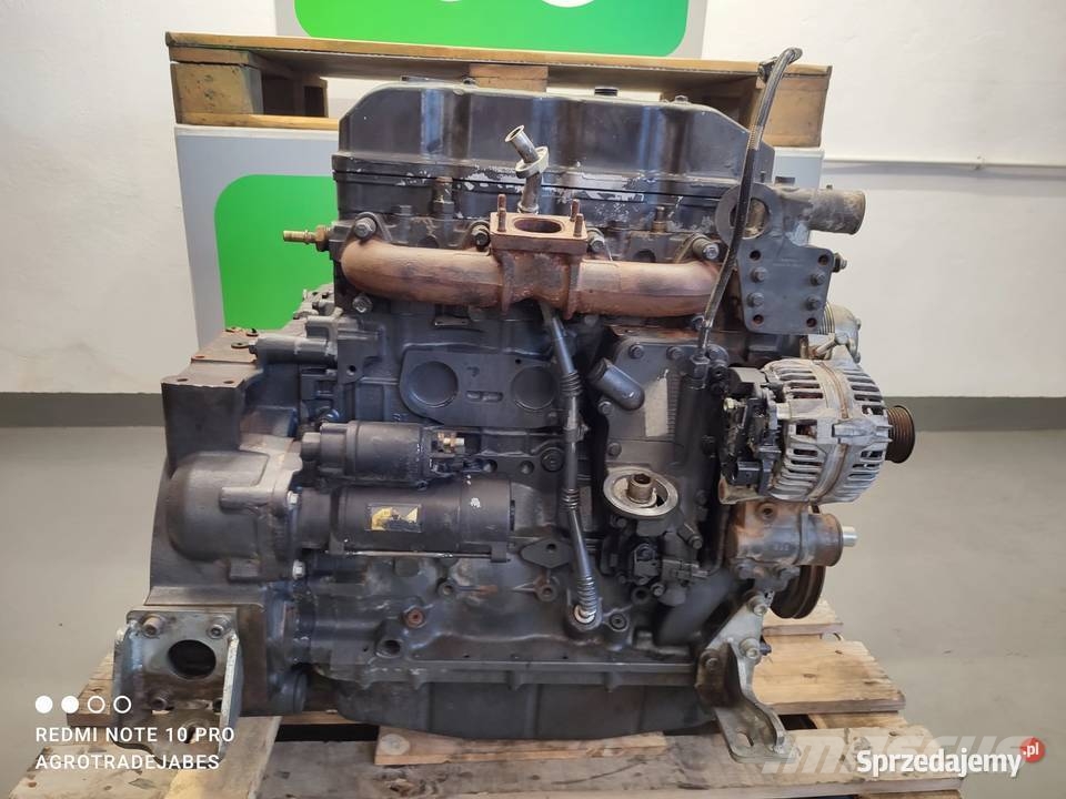 Deutz F4HFE413B*A Engine Motorok