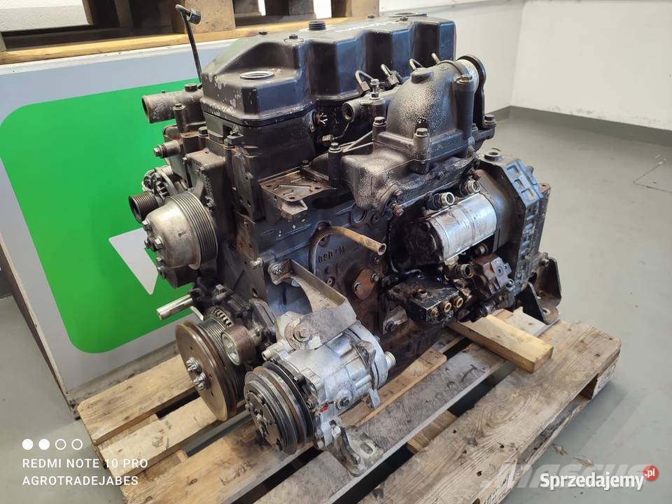Deutz F4HFE413B*A Engine Motorok
